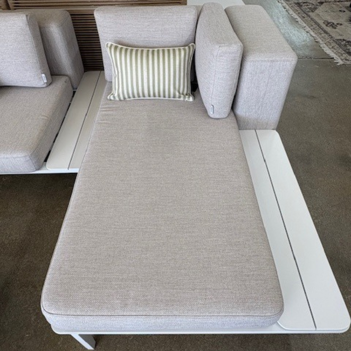 4 PCE BALI LOUNGE  SETTING