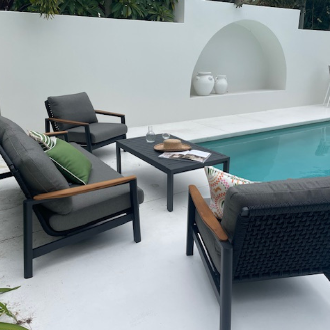 REYNE 4PCE SETTING - CHARCOAL