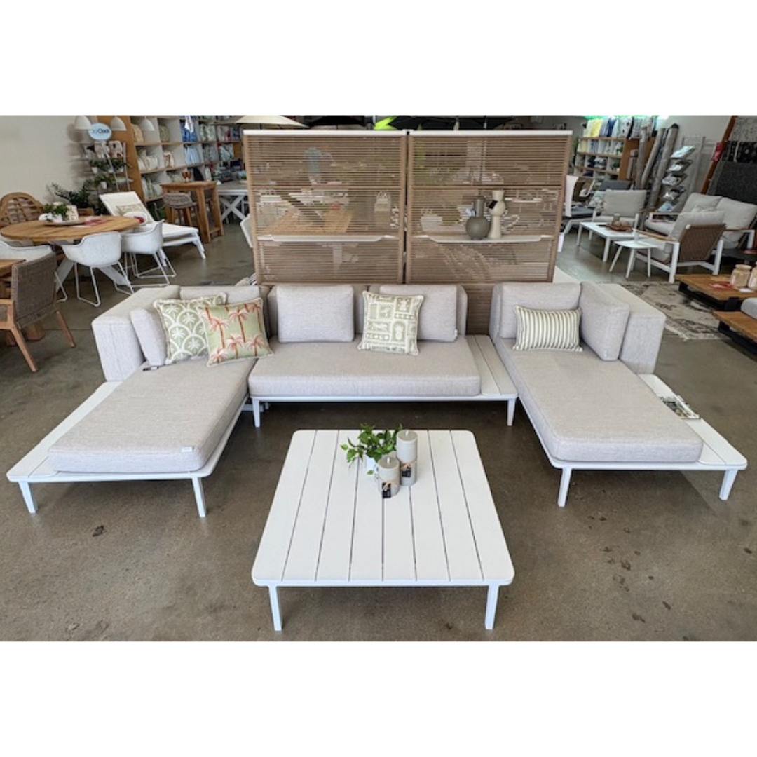 4 PCE BALI LOUNGE  SETTING