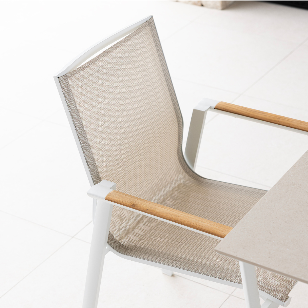 LUCA OUTDOOR CHAIR & CARSON EXTENSION TABLE SETTING - 9 PCE