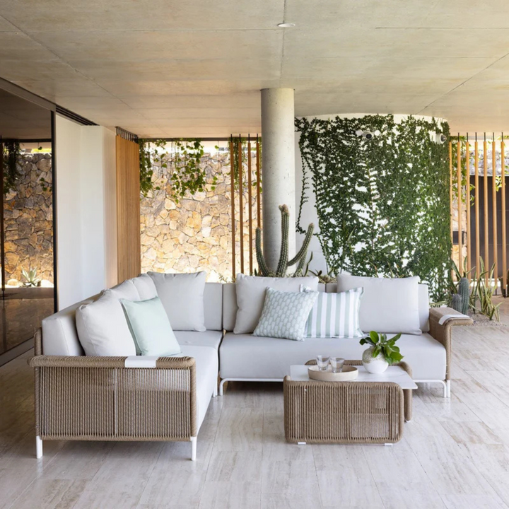 NOVARA 4 PIECE SETTING
