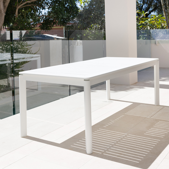 SALANDRA OUTDOOR EXTENSION TABLE & TREND OUTDOOR CUSHION CHAIR SETTING - 7 PCE