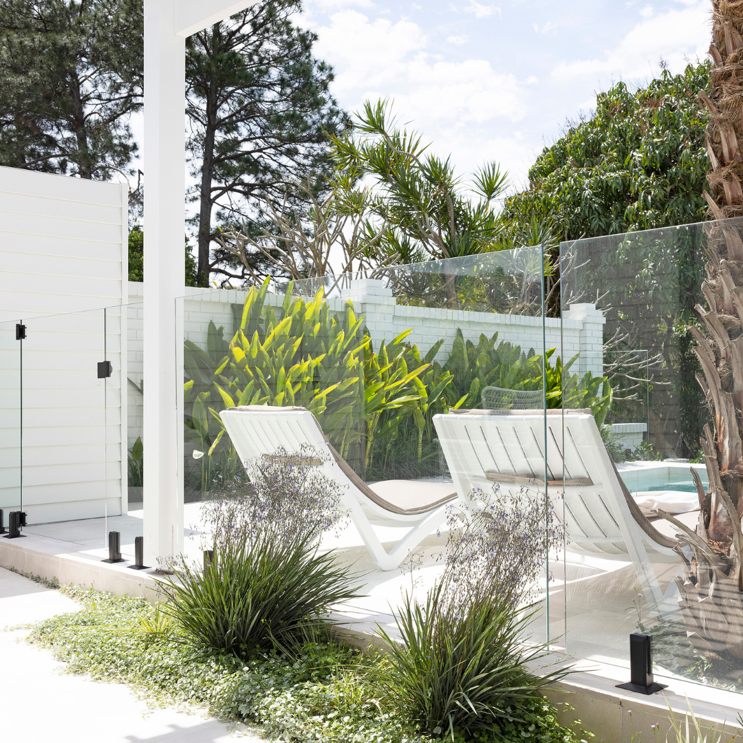 Arc Sunlounge