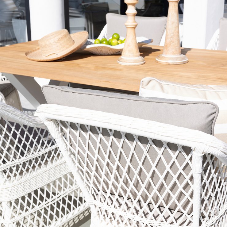 Bellona Table, Bench & Glenview Chair 4pce Setting
