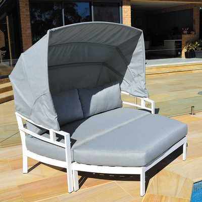 AMELIA DAYBED