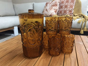ACRYLIC JUG SCALLOP DESIGN - AMBER